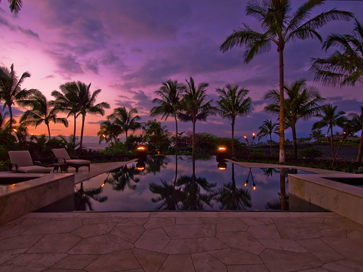 Tropical Outdoor Pool Design
